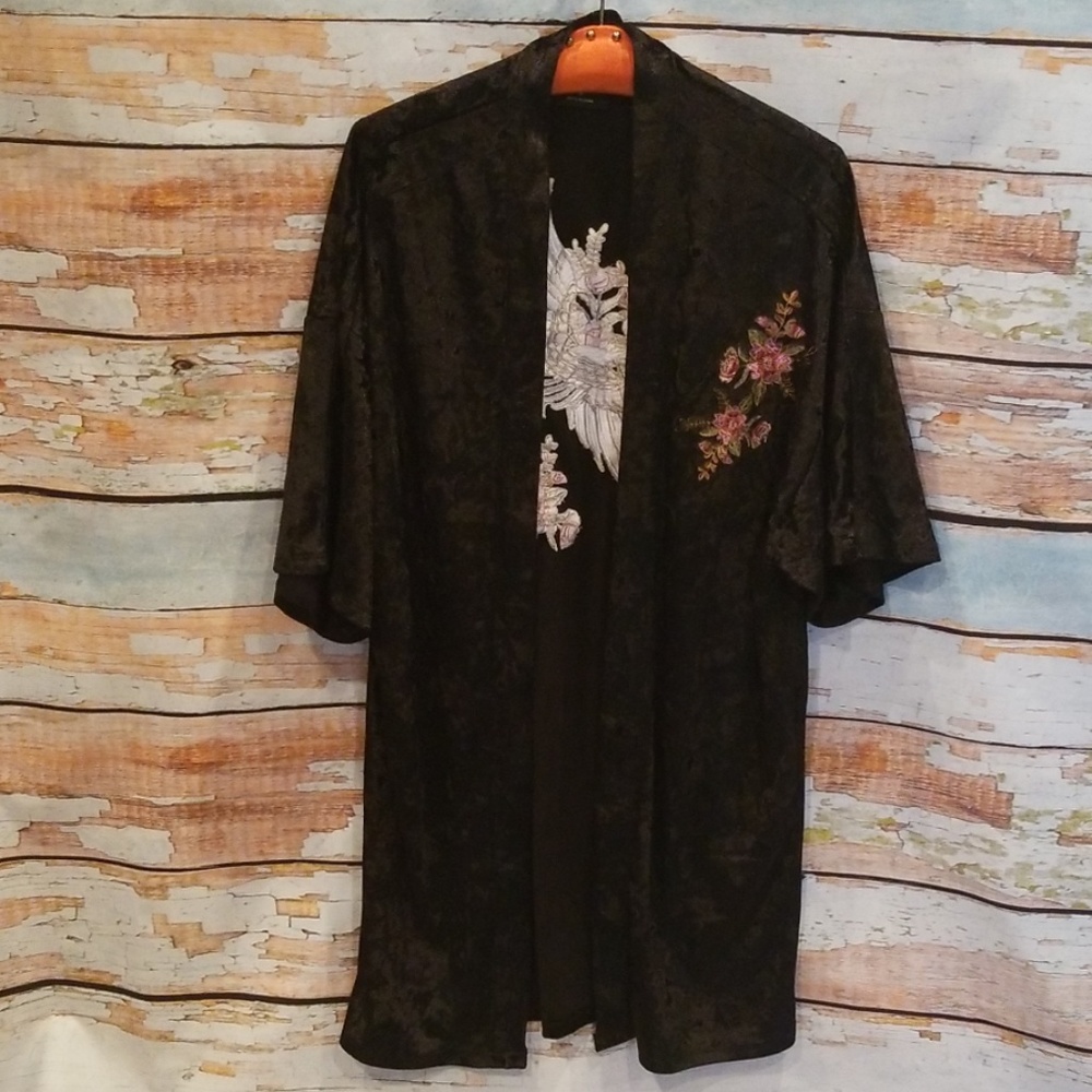 NWOT Gypsy Heart Black Velvet "Crane" Kimono!